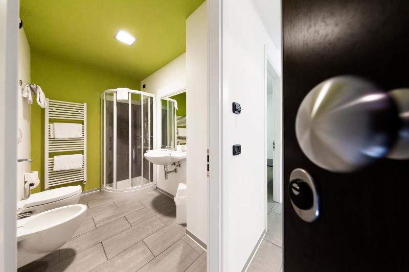 Standard Apartment image 4