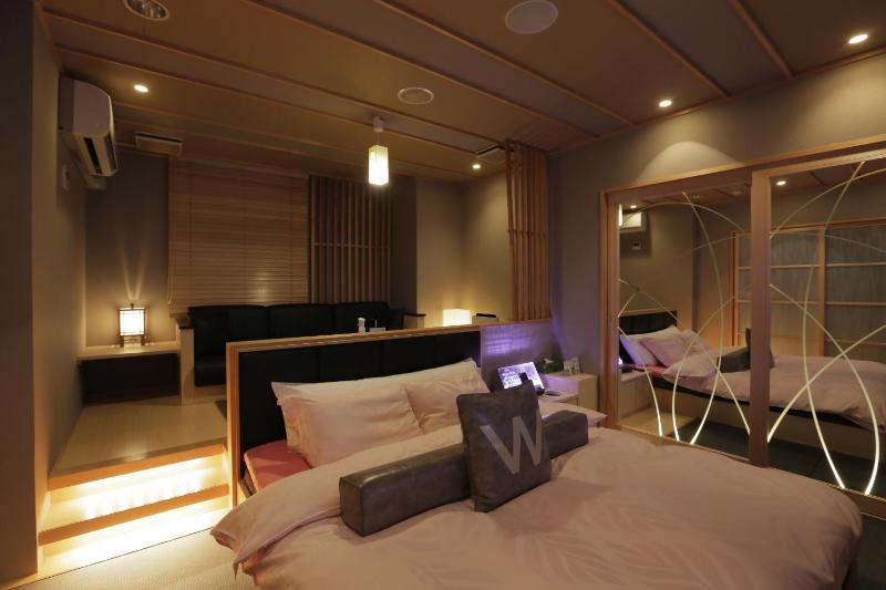 Design Hotel W Zip Club - image 6