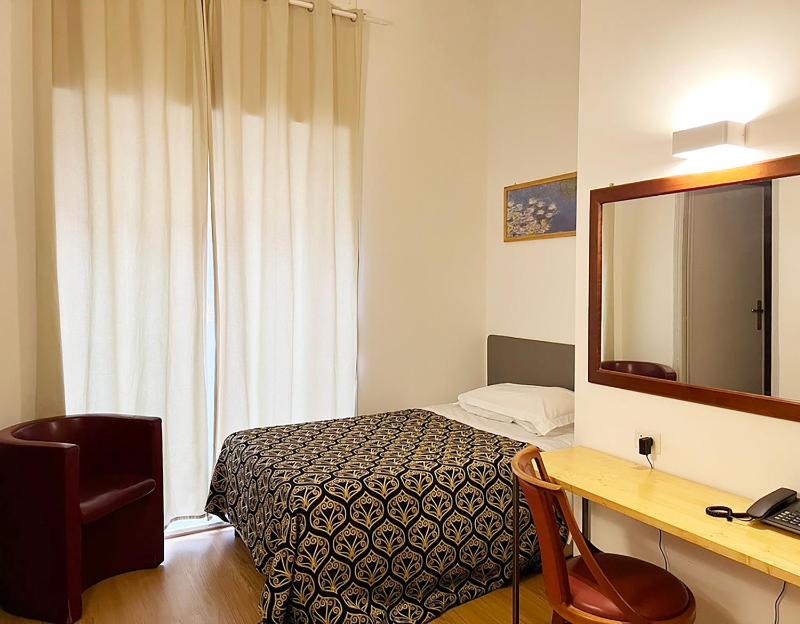 Economy Double Room (1 Adult) image 1