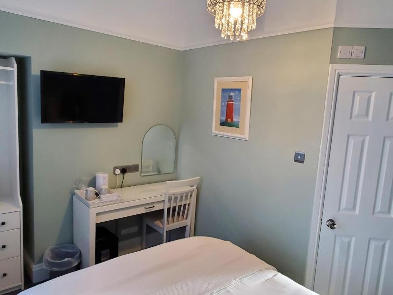 Ivy Bank Guest House Tenby - image 15