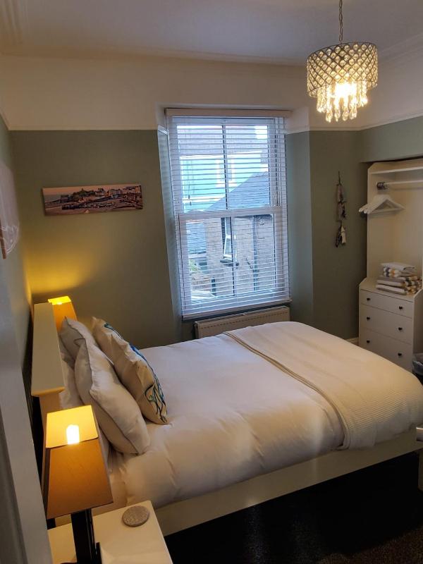 Ivy Bank Guest House Tenby - image 6