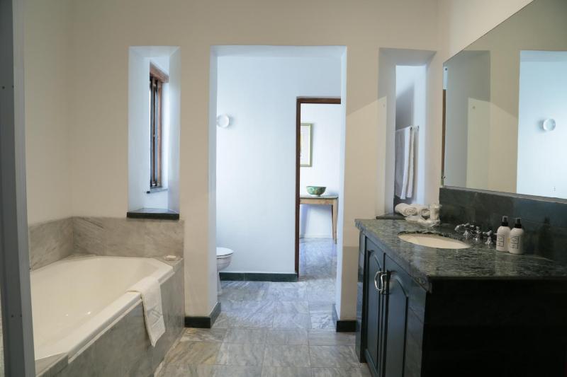 At Villa Fig Guest House - image 11