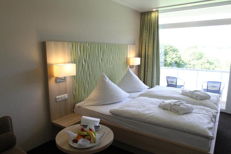 Superior Double Room with bathtub  image 3