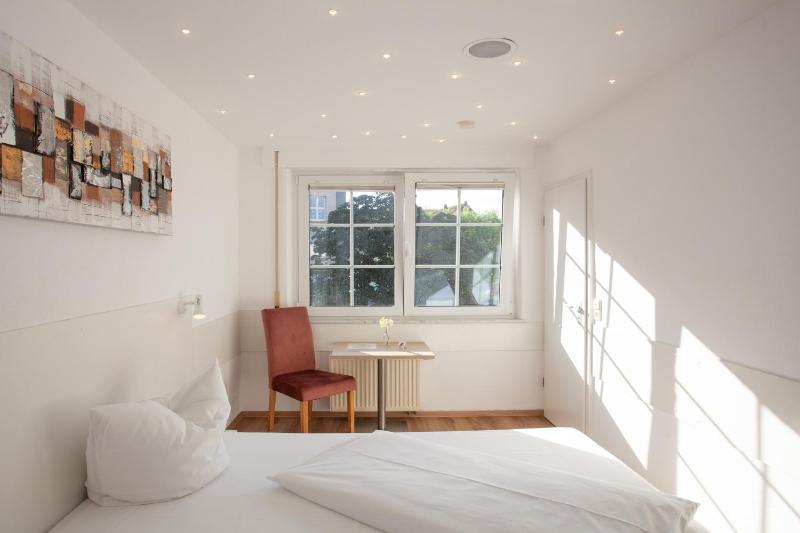 Standard Single Room image 1