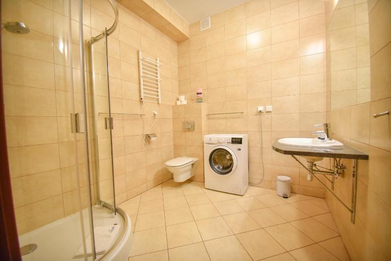 Apartament z 2 sypialniami i widokiem na morze Sea view - Baltic Park 225 Apartamenty na Wyspie - image 21