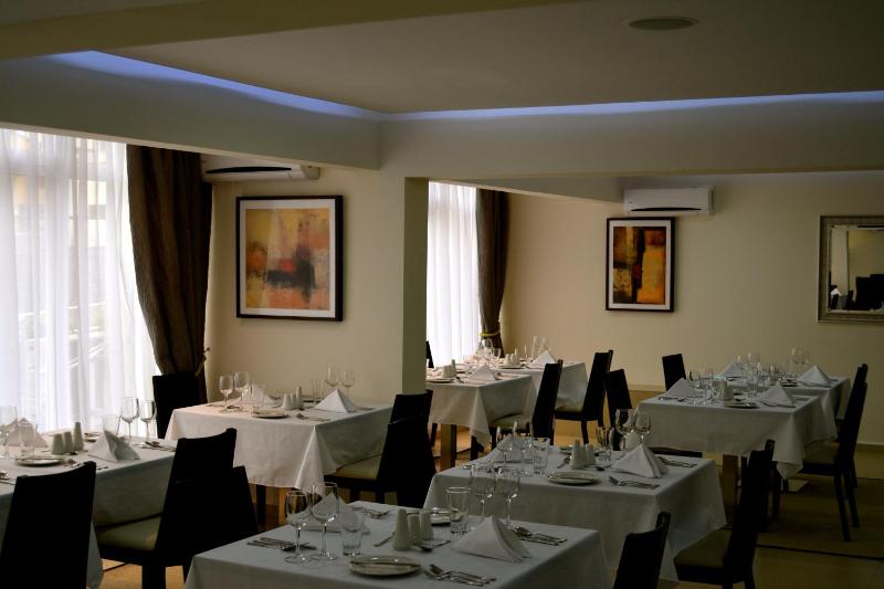 New Brookfields Hotel - image 15