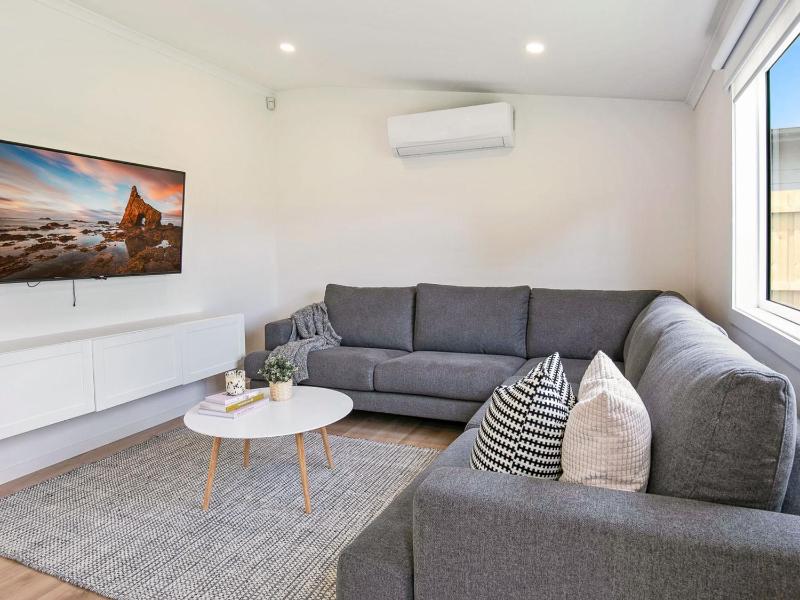 Lansell Retreat - image 5