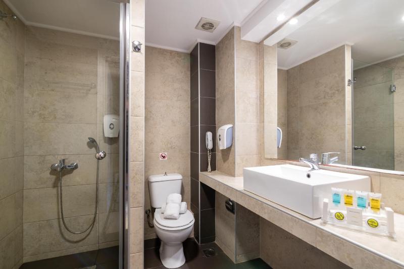 Double or Twin Room with Pool View image 2