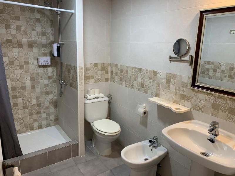 Triple Room with Private Bathroom image 1