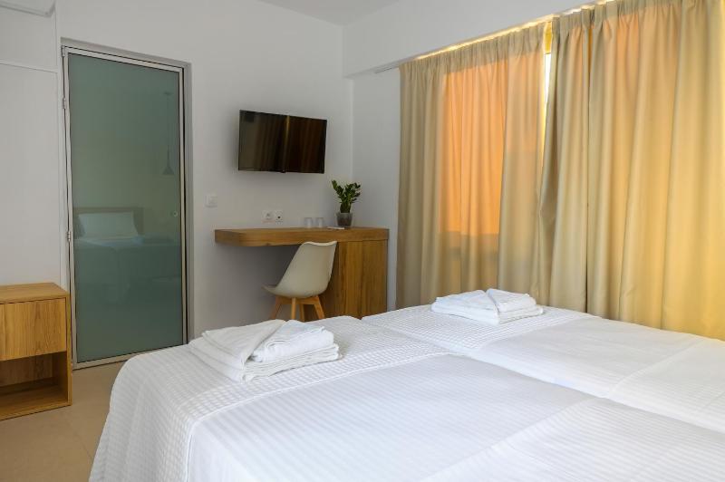 Sea Breeze Hotel - image 38