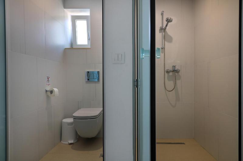 Sea Breeze Hotel - image 18