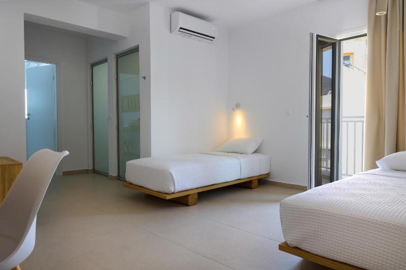 Sea Breeze Hotel - image 39