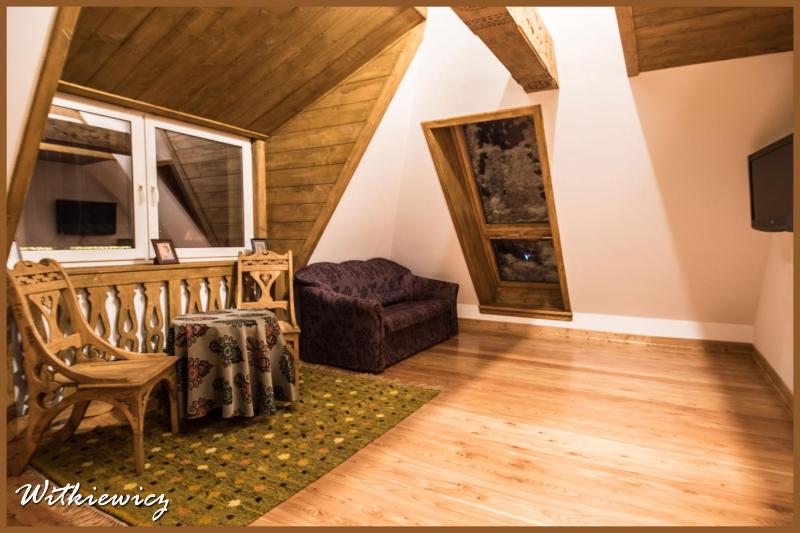 Apartment with Mezzanine image 4