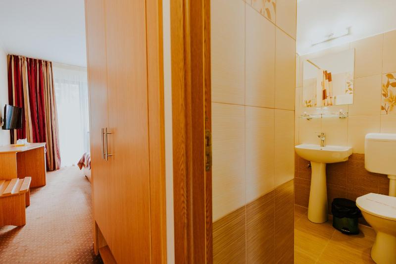 Superior Double Room image 4