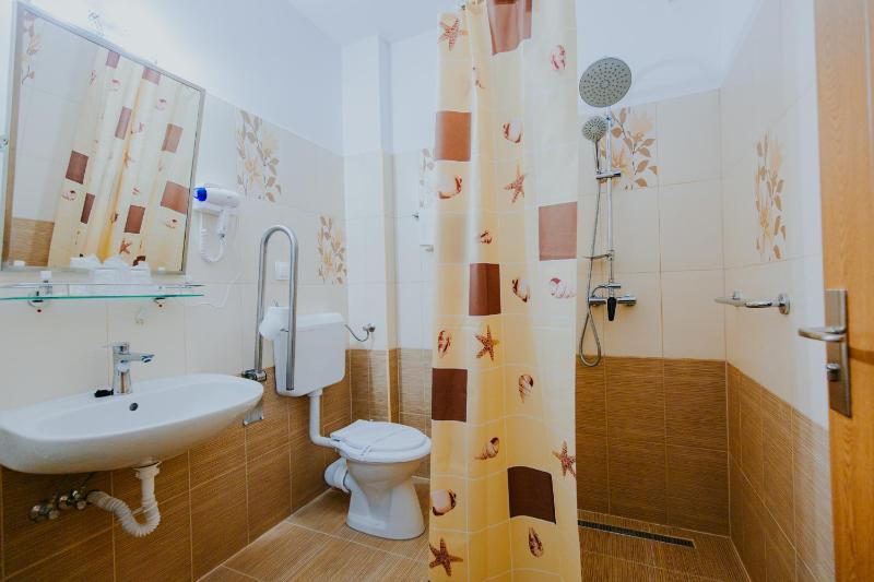 Superior Double Room image 3