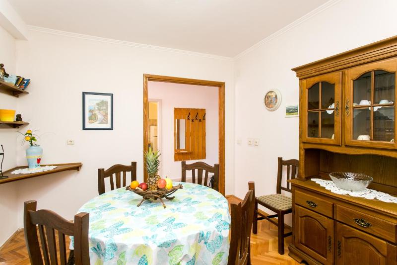 Triple Room with Sea View image 3