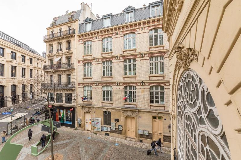 Standard Studio image 2