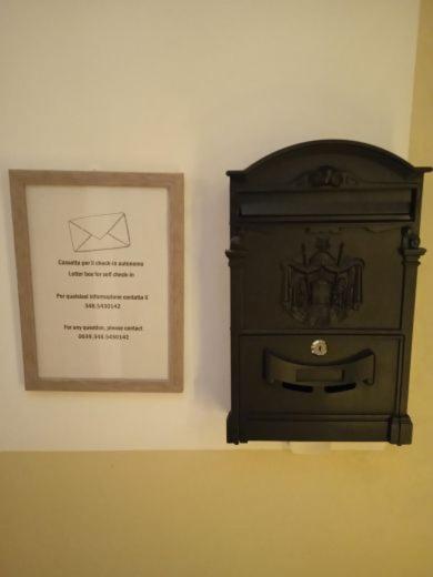 Quadruple Room with Bathroom image 2