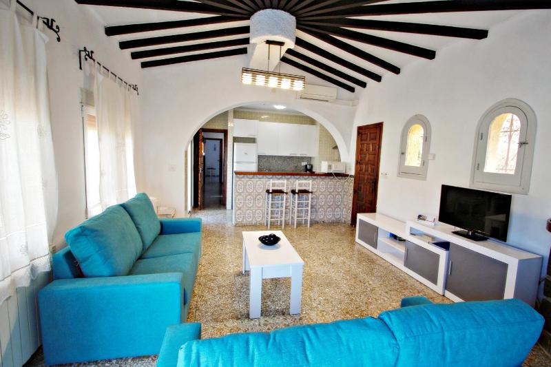 Tosal Julia - sea view villa with private pool in Calpe - image 12