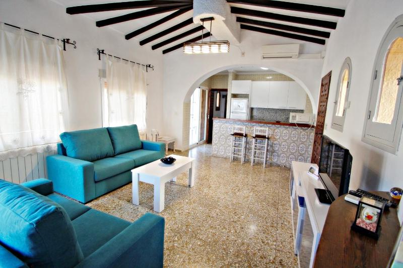 Tosal Julia - sea view villa with private pool in Calpe - image 20