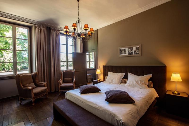 Deluxe Double or Twin Room with Garden View image 4