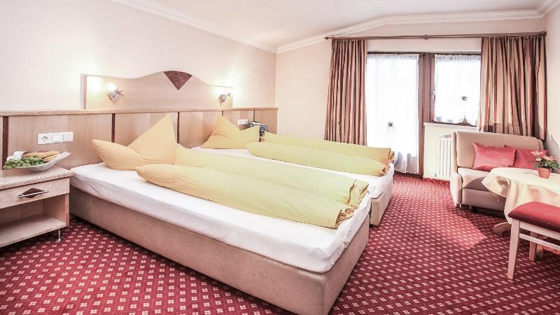 King Room with Balcony image 4
