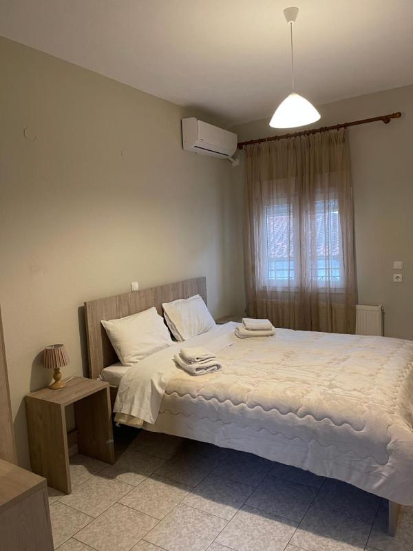 Budget Double Room image 2