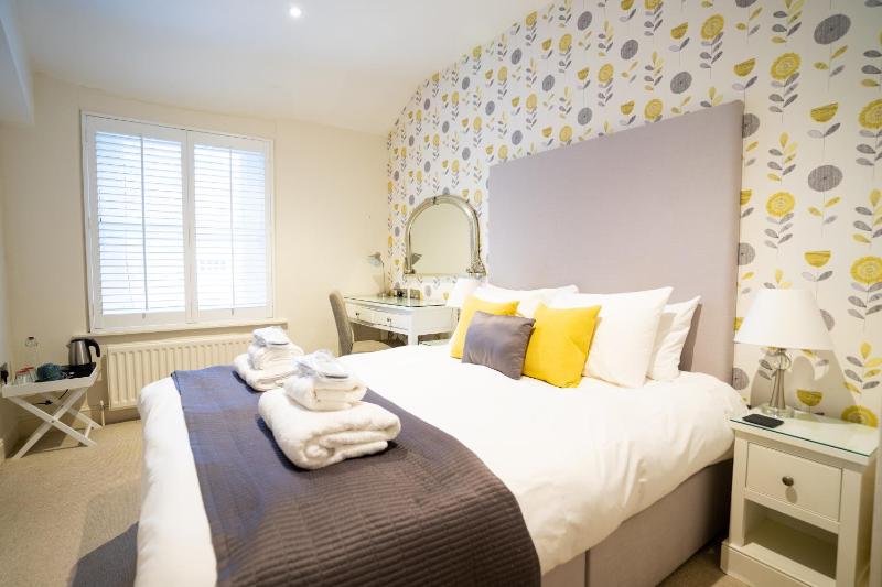King Room image 2