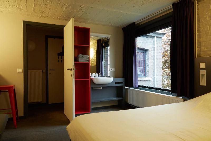 Two-Bedroom Apartment image 2