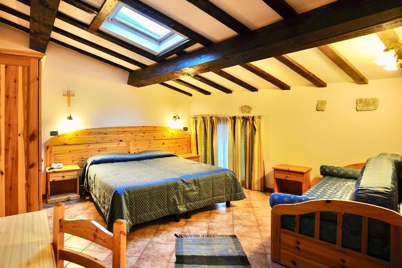 Superior Double or Twin Room image 2