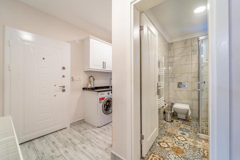 Nakas Suites - image 40