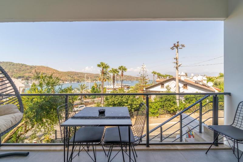 Nakas Suites - image 48