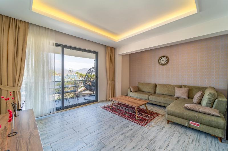 Nakas Suites - image 13