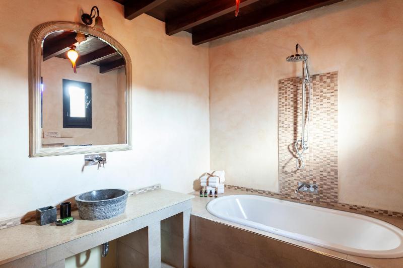 Spirit Of The Knights Boutique Hotel - image 9