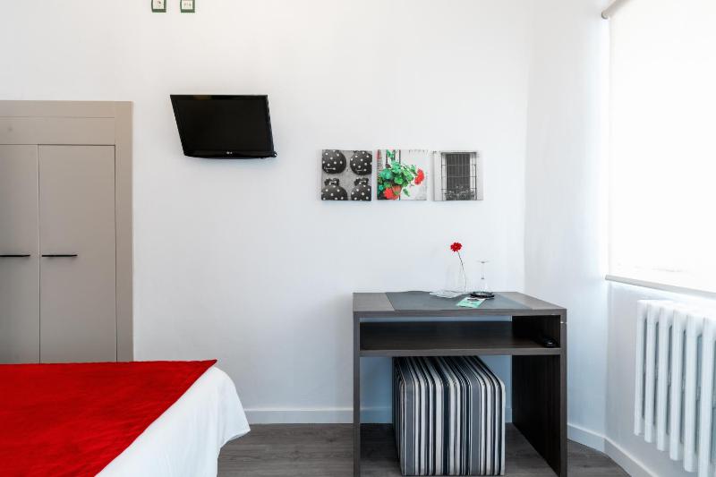 Hotel Sevilla - image 5