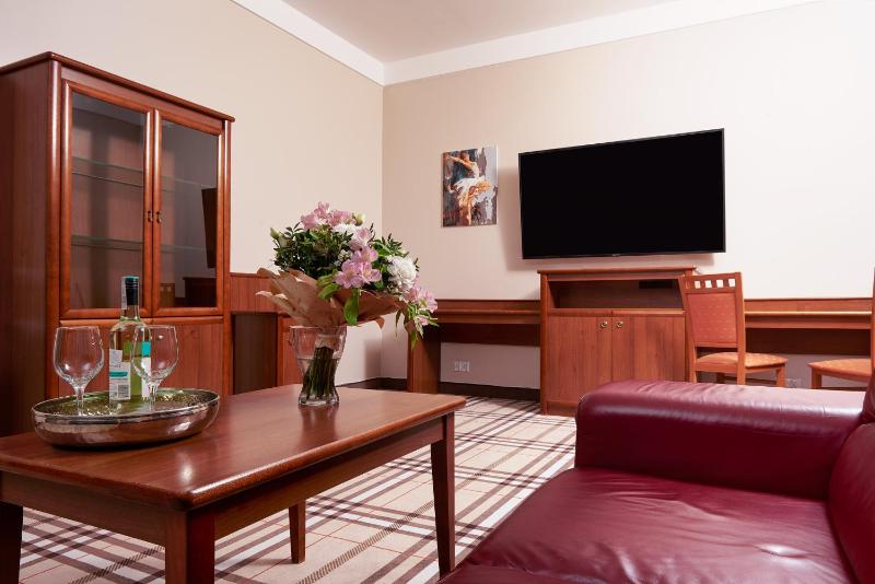 Apartment with Terrace image 3