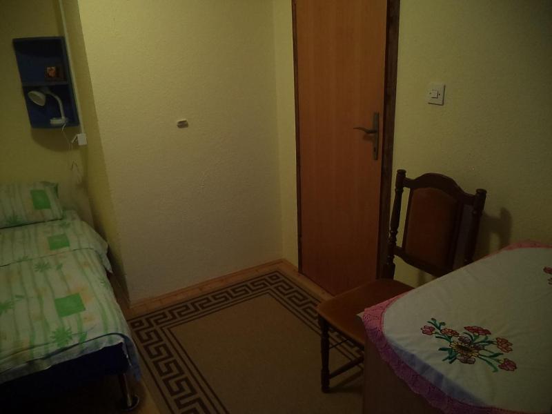 Double Room with Patio image 4