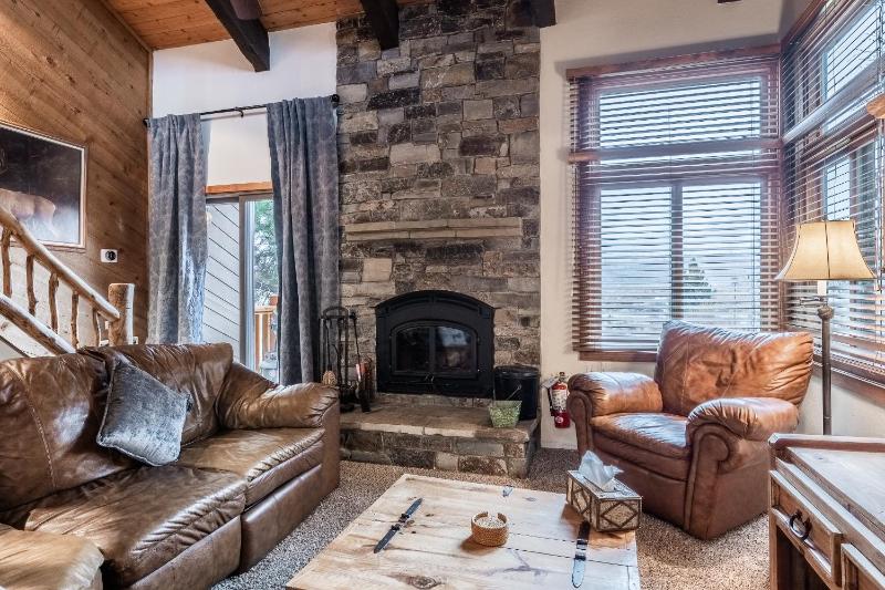 Mammoth Creek Townhome # 40 Updated 2 bedrooms and Loft 2 and half bath Steps to free town shuttle stop - image 47