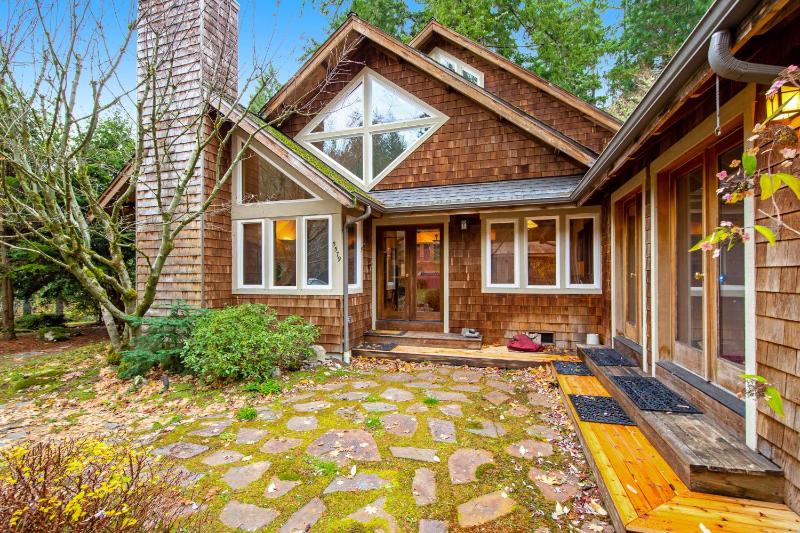 Bainbridge Island Retreat Images