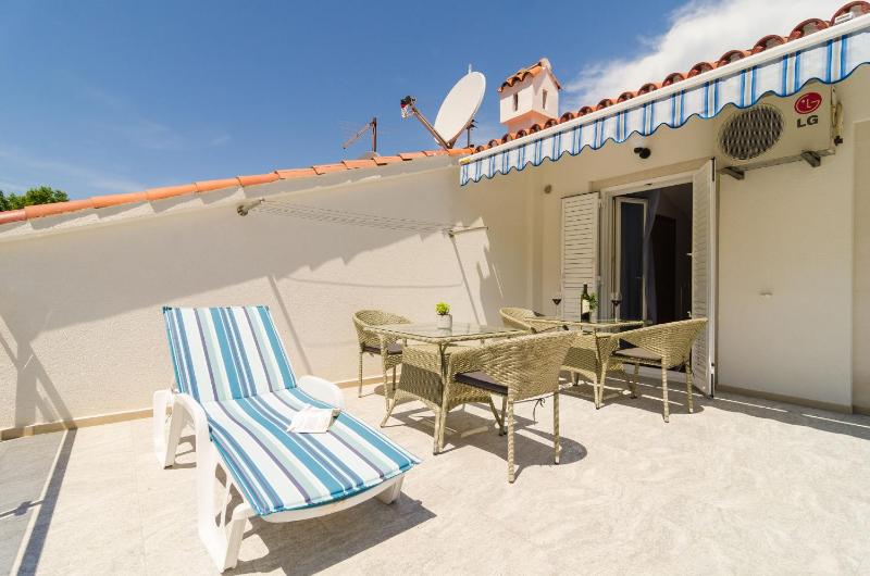 Apartment and Rooms Mato - image 3