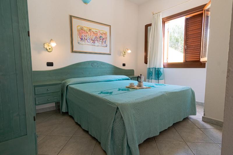 One-Bedroom Apartment image 1