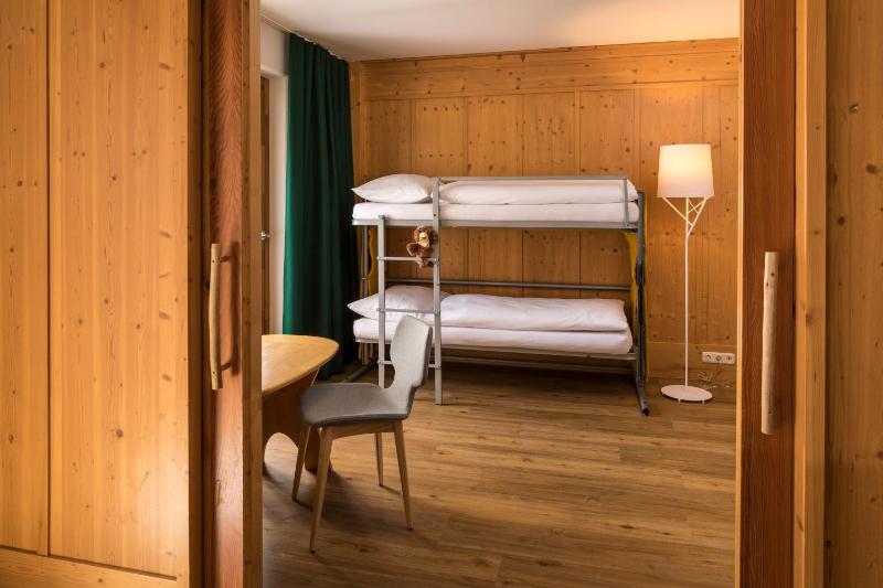 Family Room  image 3