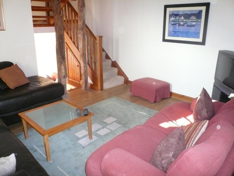 3-Bedroom Cottage image 4