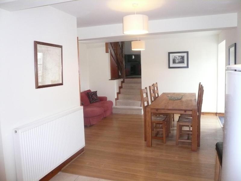 3-Bedroom Cottage image 2