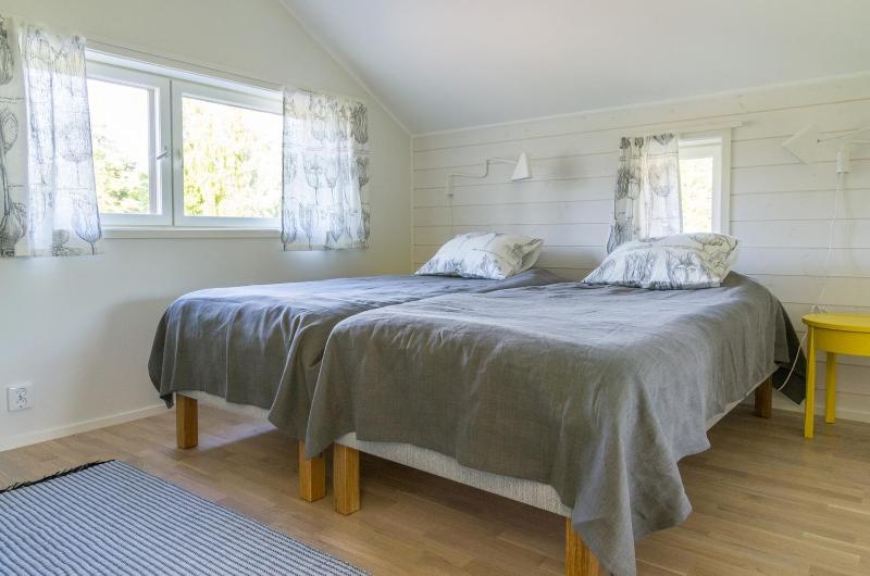 Three-Bedroom Villa image 4
