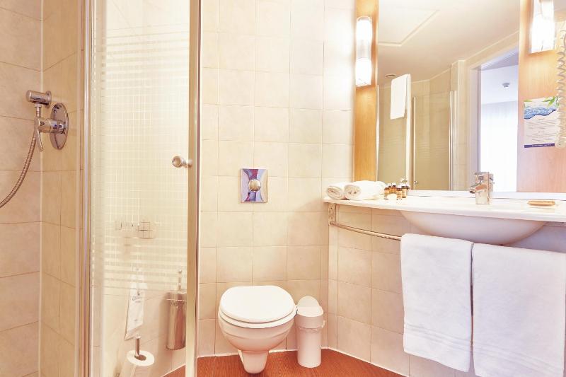 Superior Double Room image 2