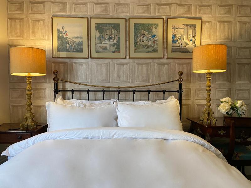 King Room image 2