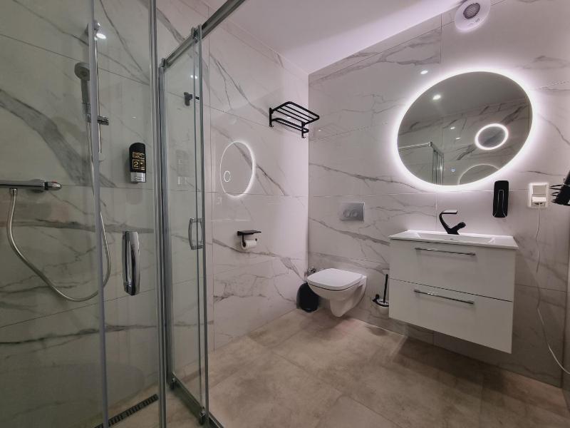 Double Room image 1