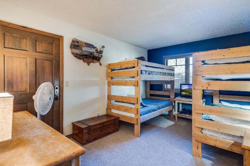 Phoenix 208 Townhouse - image 28