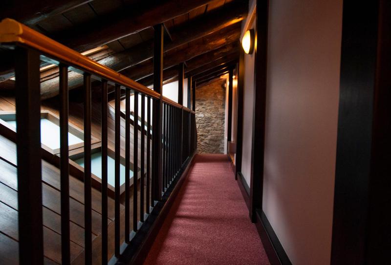 Standard Family Room image 3